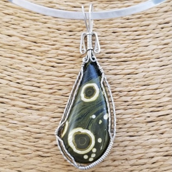 More Wire Wrapped Pendants - Picture 5 of 9